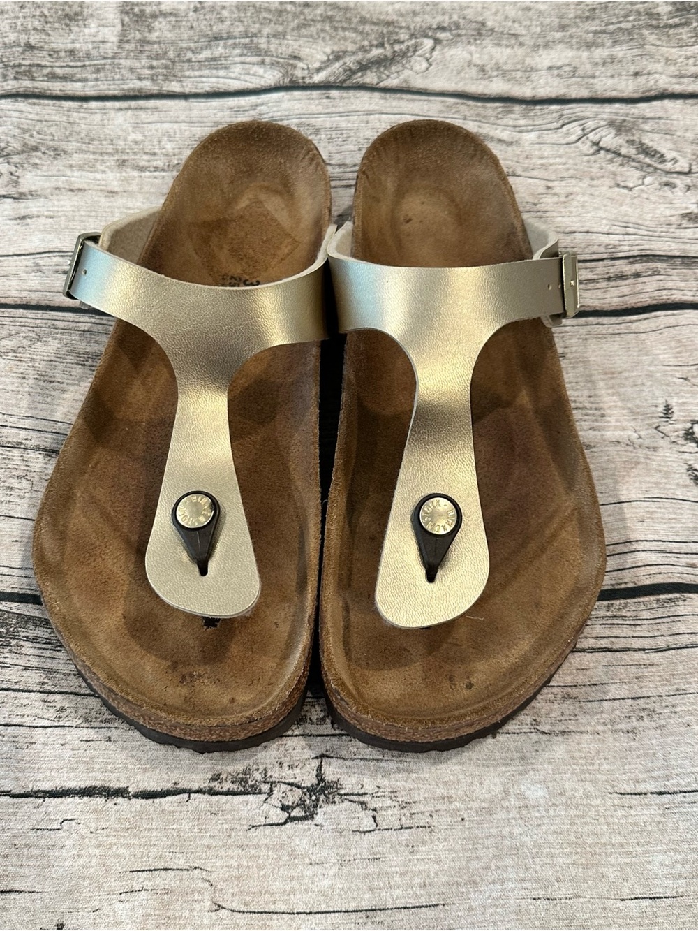 Birkenstock Metallic Gold Gizeh Thong Sandals Size 39